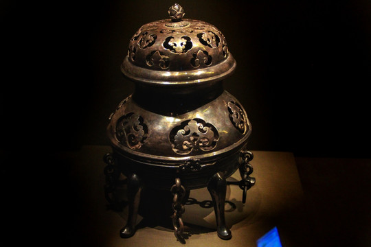青铜香炉