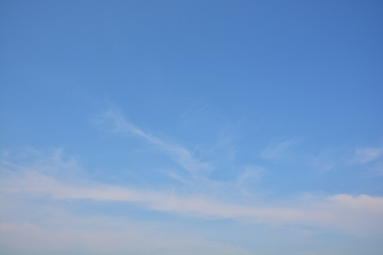 蓝天 白云