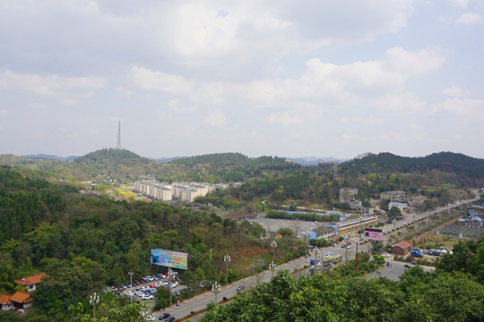 德阳东湖山景区俯瞰 市植物园