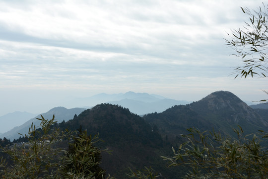 南岳