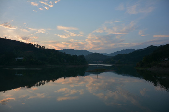 湖景