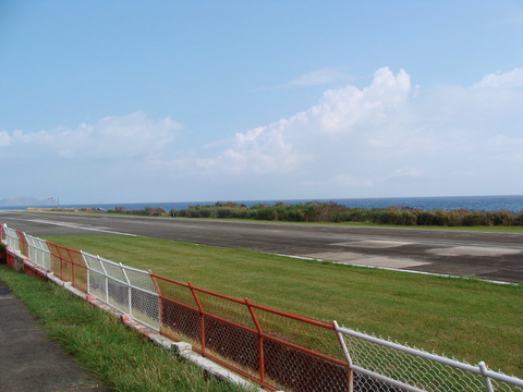 兰屿航空站