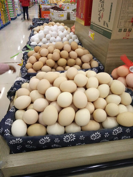 超市内景 鸡蛋 鸡蛋专区