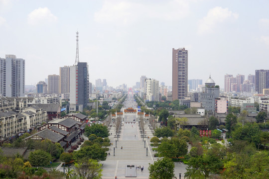 从德阳东湖山俯拍德阳市区