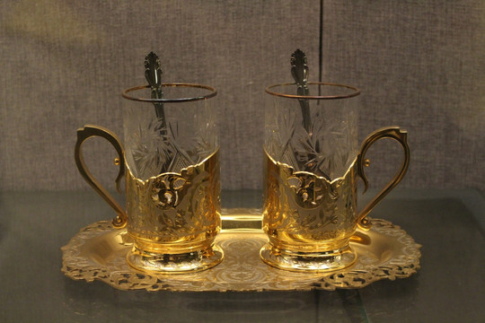 镀金银茶具
