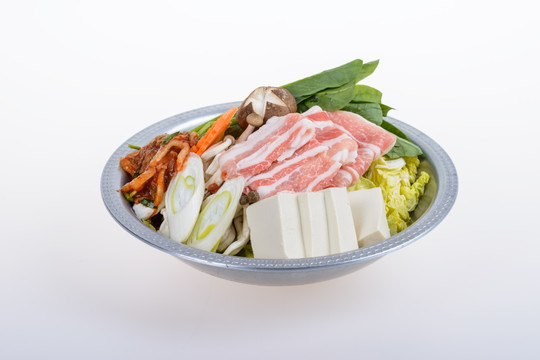 日式牛肉寿喜锅