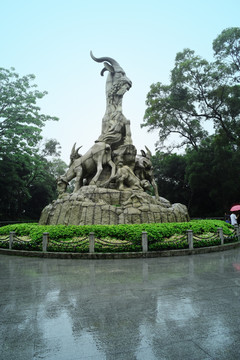 五羊雕像