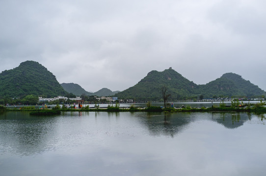 普者黑山水风光