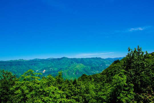 大山 蓝天