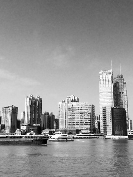 上海黄浦江沿岸