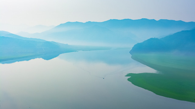 绿水青山 鸭绿江