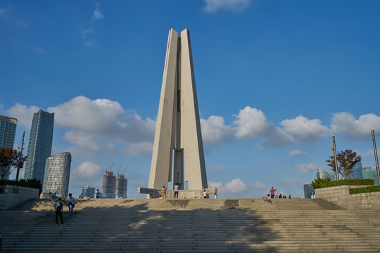 上海市人民英雄纪念塔 高清大图