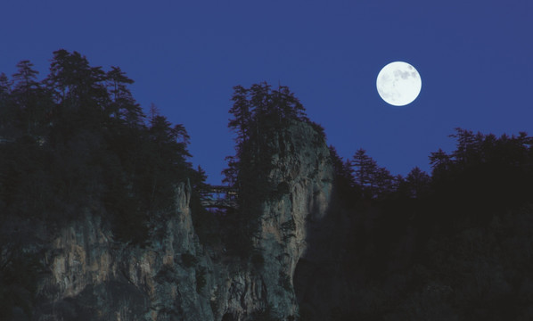 天水石门夜月