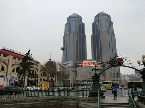 哈尔滨街景 红博广场