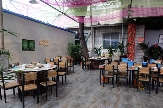 饭店装修