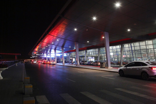 西安咸阳机场 航站楼 夜景