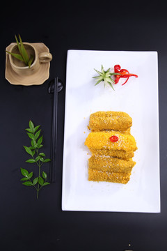 脆皮米粉肉