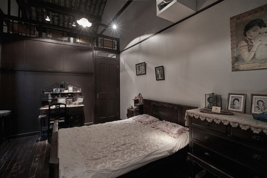 老上海屋里厢 小姐房间