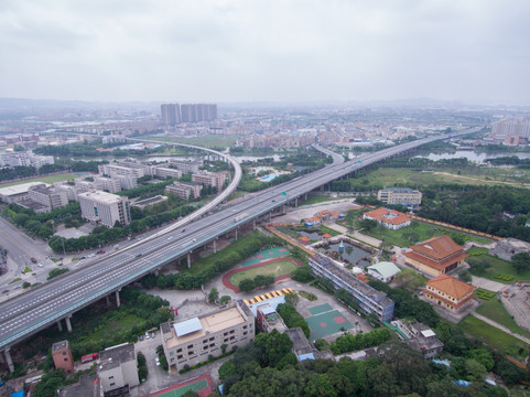 沿江高速