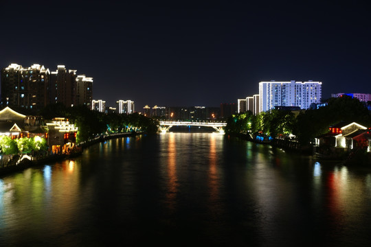 杭州古运河夜景