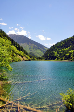 湖光山色