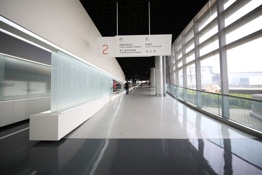 上海汽车博物馆展示柜