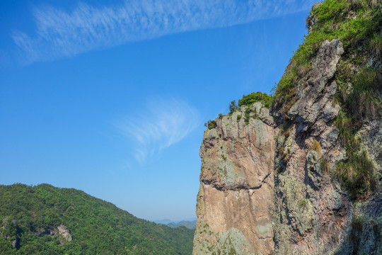 鼎湖峰