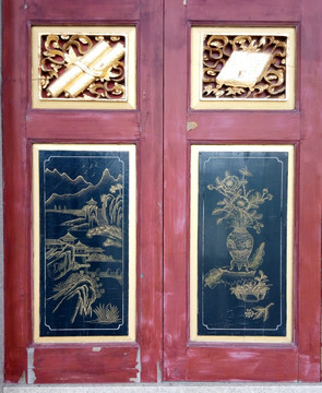 中式风格描金彩绘门窗板