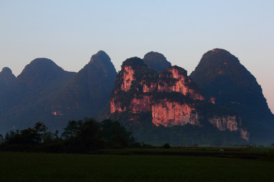 喀斯特山