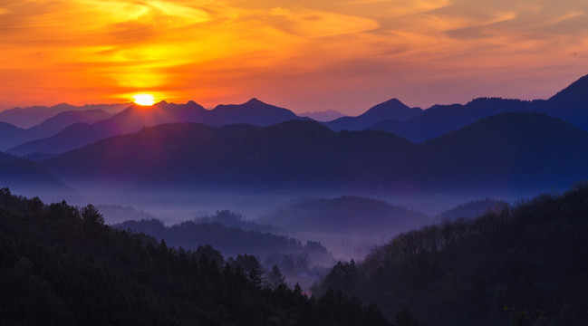 大山日出