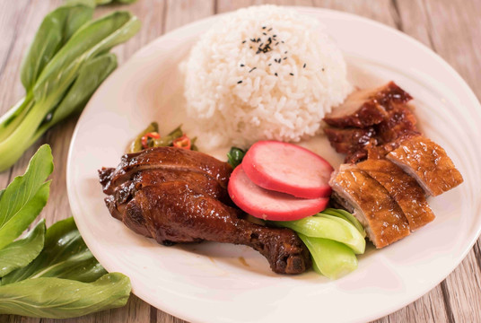 鸡腿饭