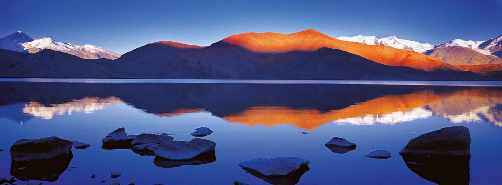 天山