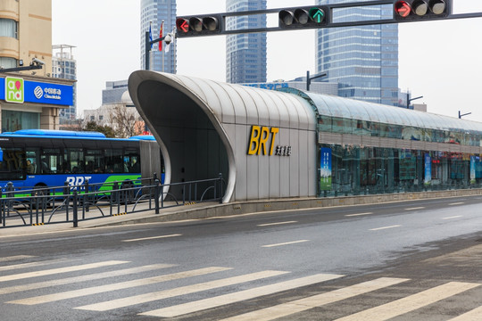 BRT快速公交车