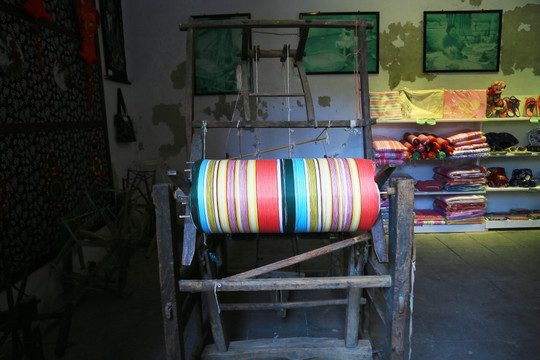老式织布机