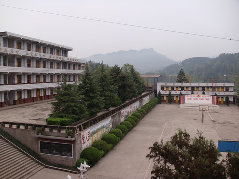 南江县和平乡学校 （2）