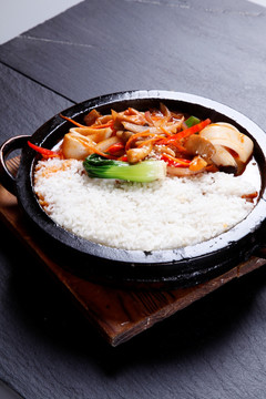 韩式石锅拌饭