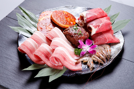 烤肉拼盘