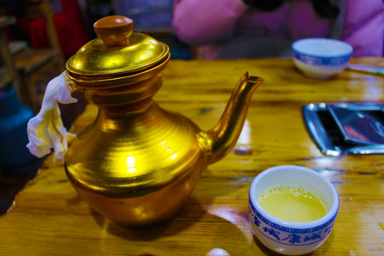 酥油茶