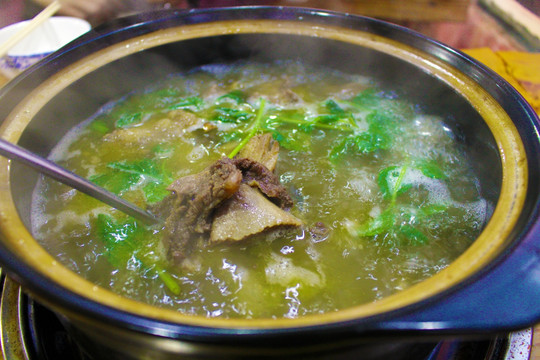 砂锅牛肉