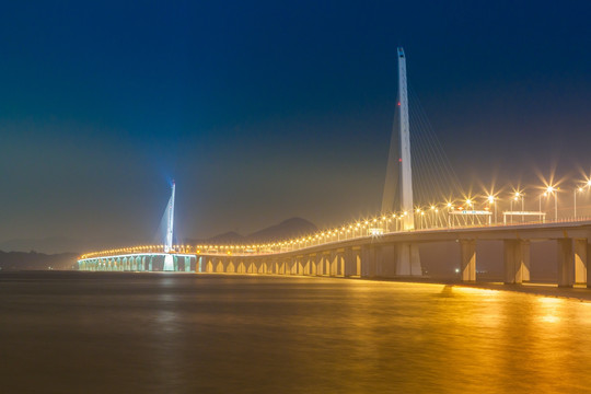 深圳湾大桥夜景