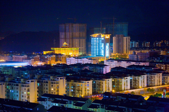 普陀东港夜景