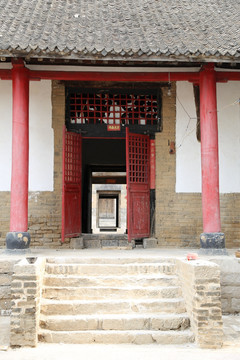 中式古老建筑民居宅院大门门头