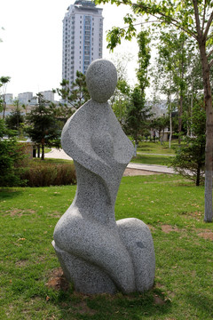 哈尔滨 果戈理大街 雕塑