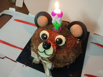 小熊生日蛋糕