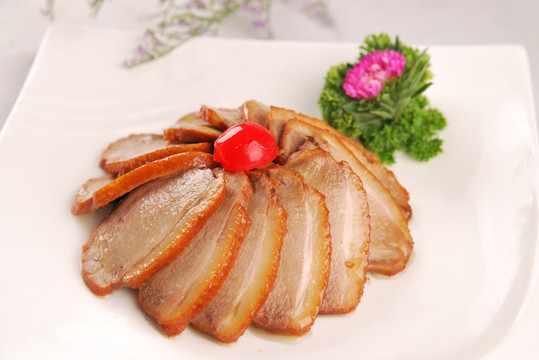 梅干菜烤鸭脯