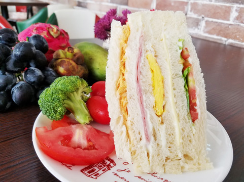 三明治
