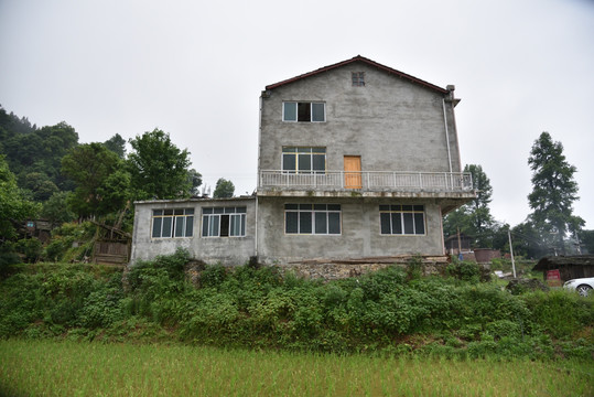 小砖房