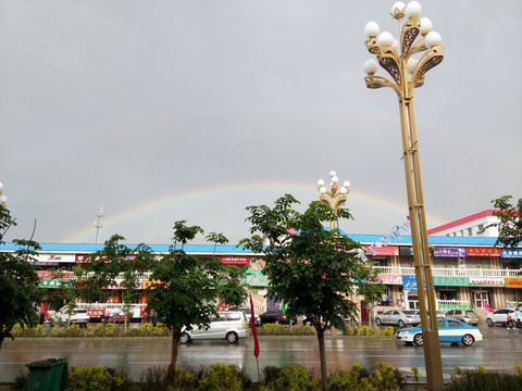 雨后街景