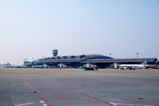 机场