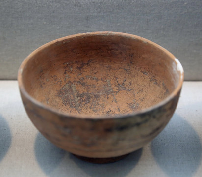 北朝食器釉陶碗